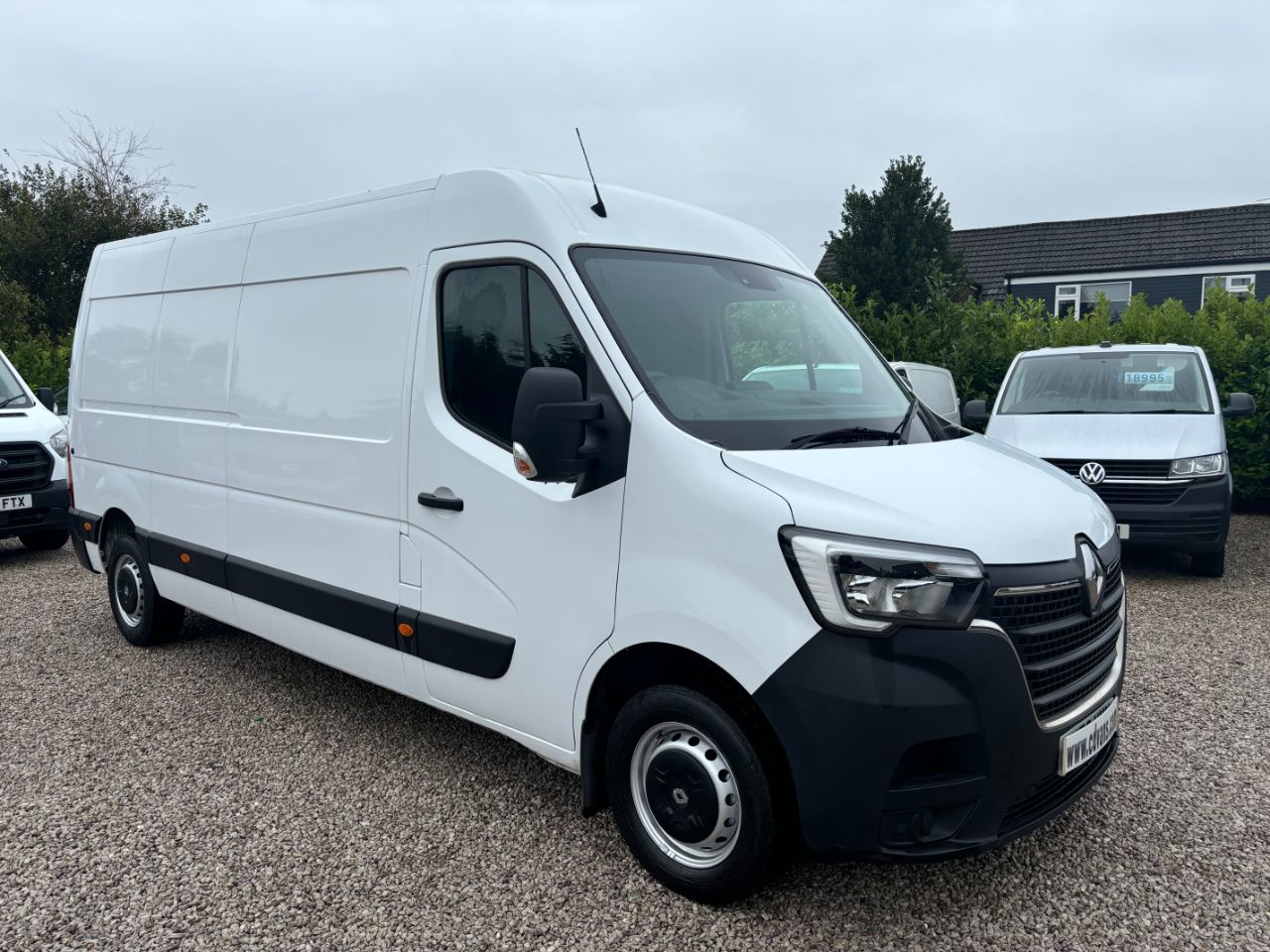 2020 Renault Master